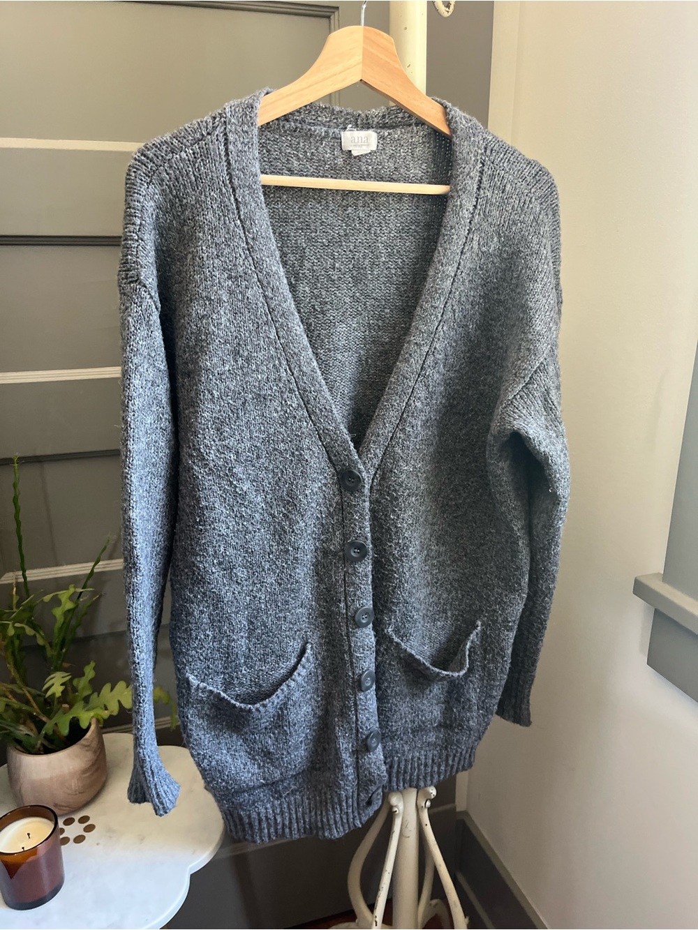 a.n.a Gray V-Neck Button Front Cardigan